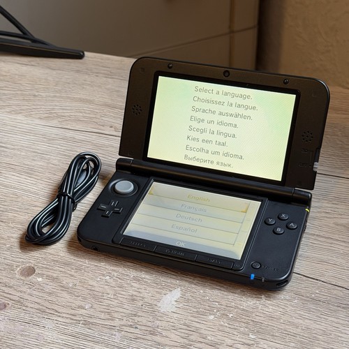Nintendo 3ds blau - nintendo,